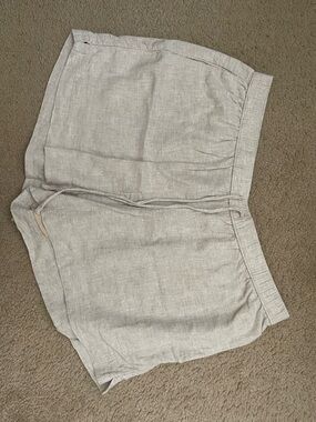 Abercrombie & Fitch Beige Elastic-Waist Shorts